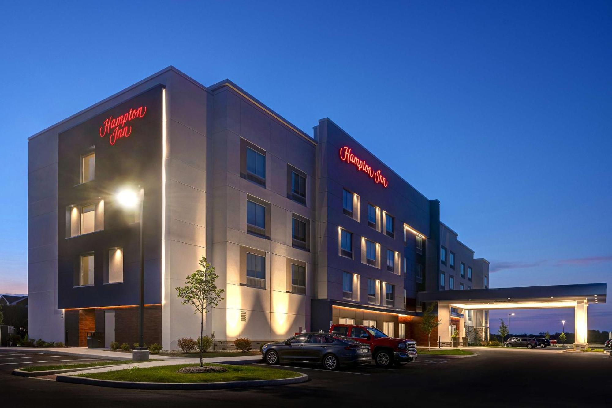 Hampton Inn Crown Point, In Экстерьер фото