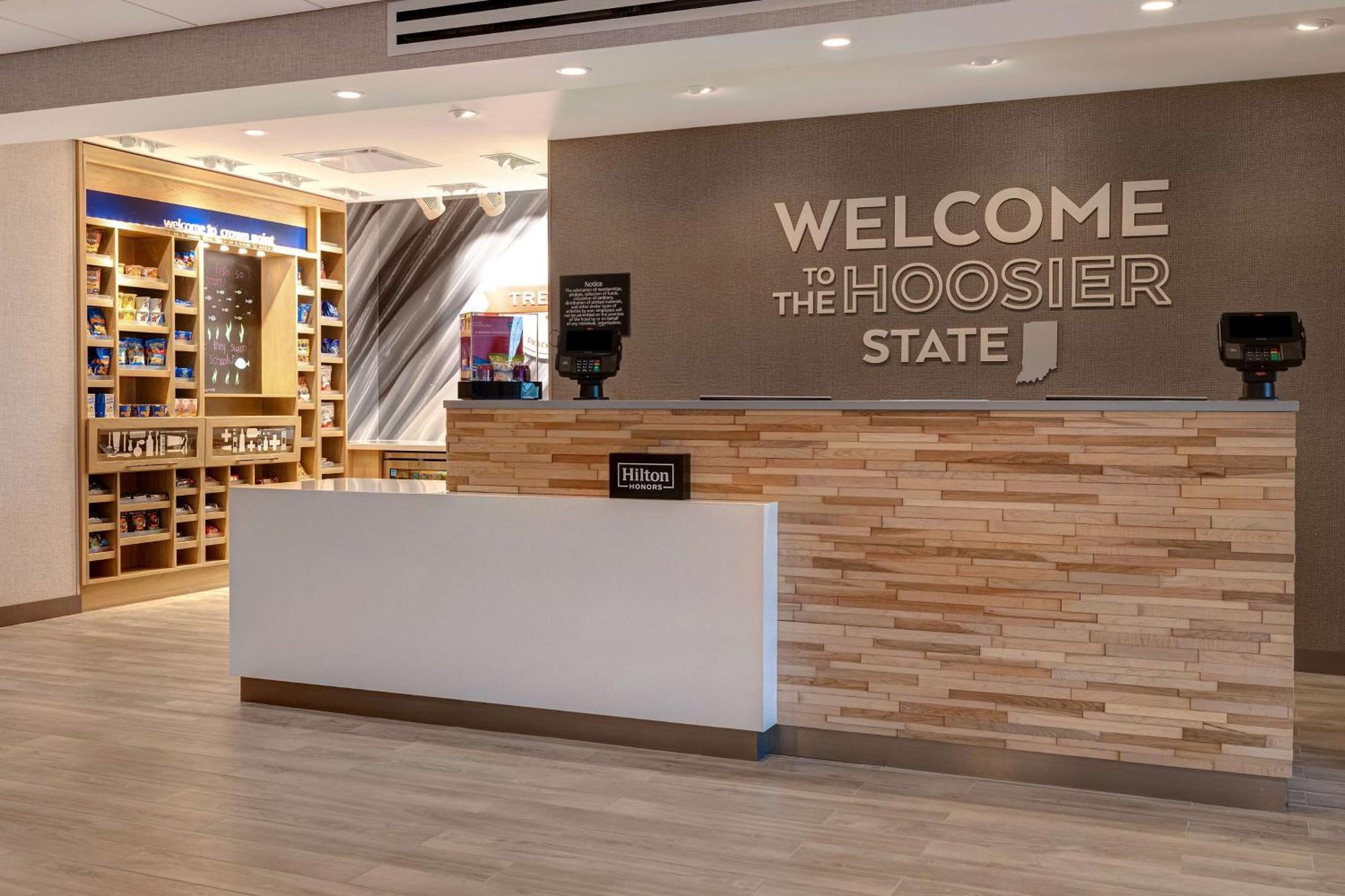Hampton Inn Crown Point, In Экстерьер фото